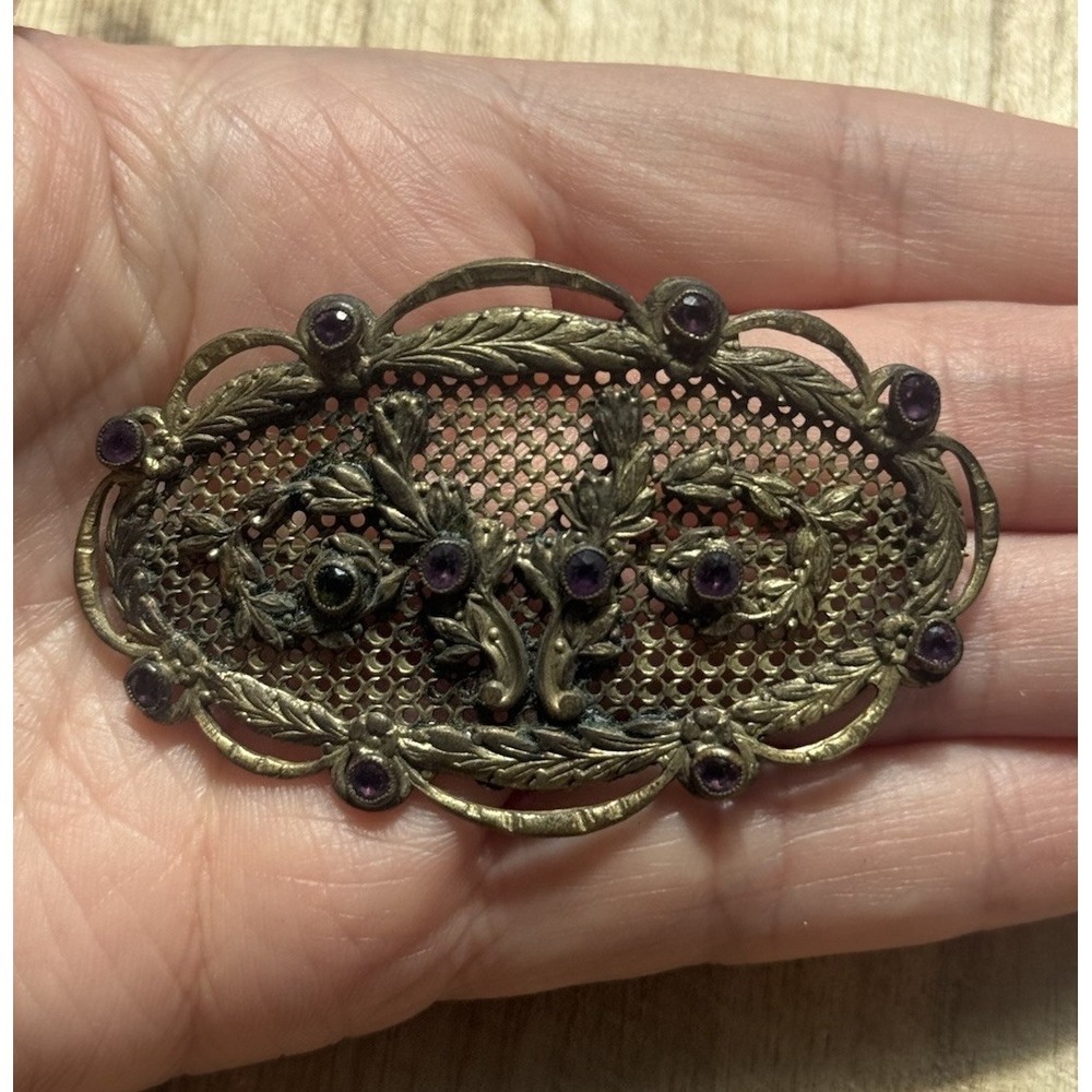 Vintage Filigree‎ Brooch Purple Rhinestones Floral Scroll Gold Tone Estate Pin